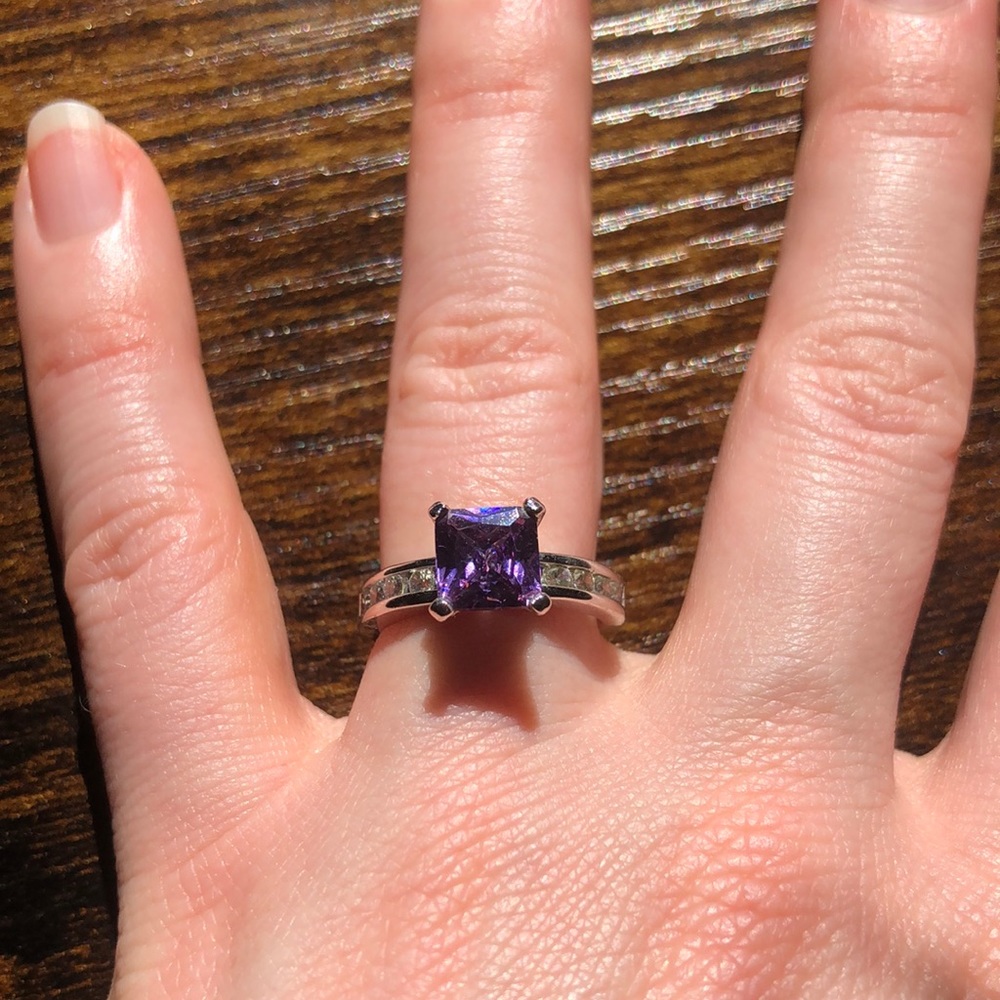 BOGO NWOT Costume jewelry ring with purple rhinestone, size 6